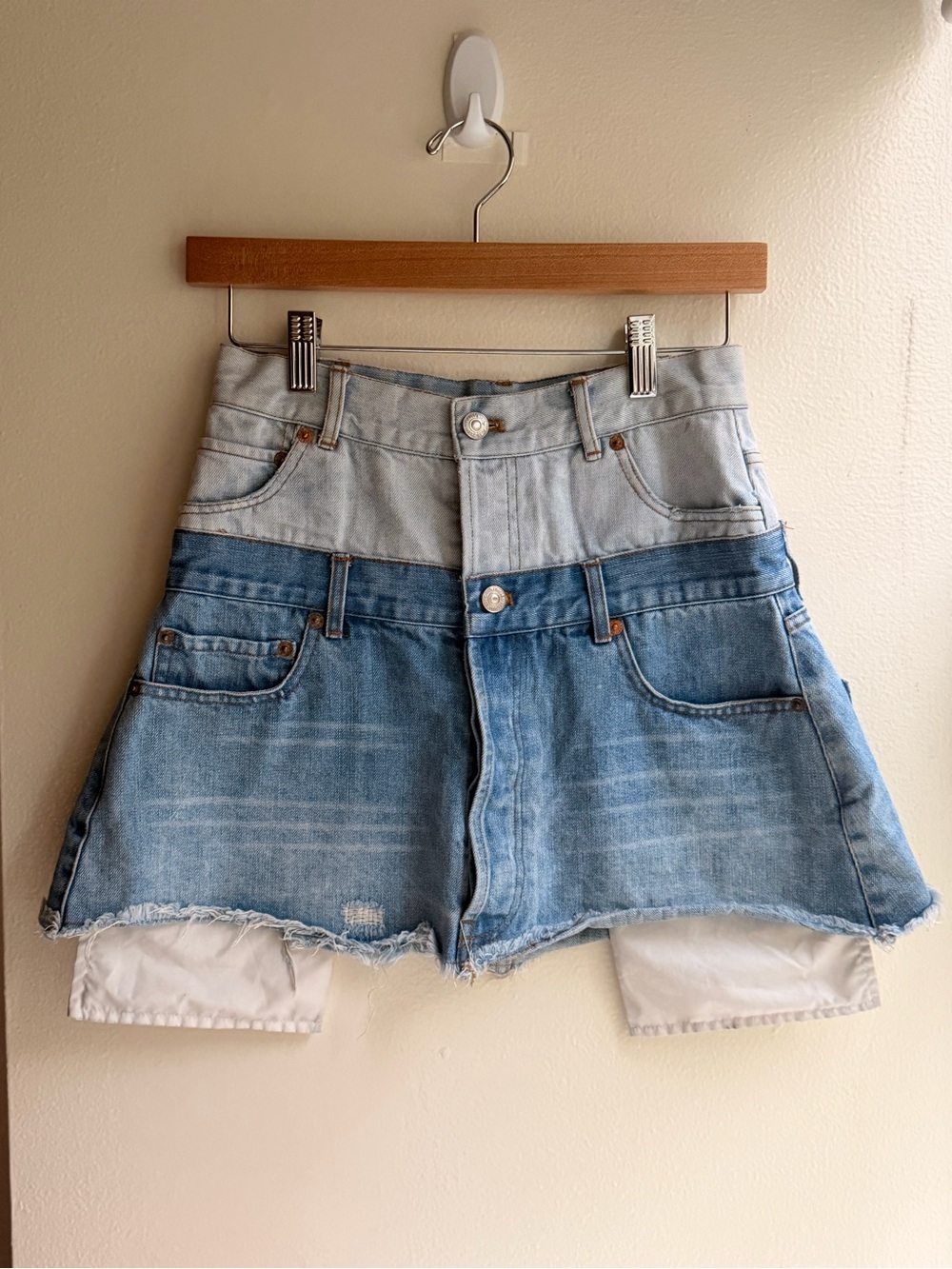 Two-Tone Light Blue High-Waist Denim Shorts